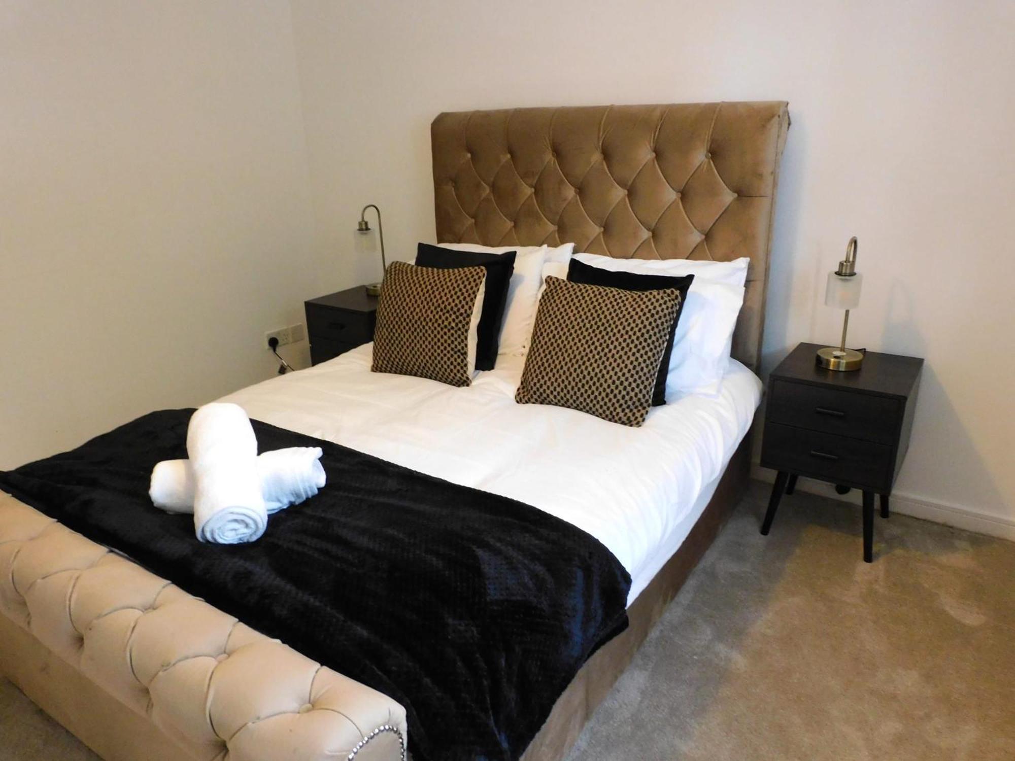 Fabulous 2 Bed Apt 10 Mins From City Centre Glasgow Esterno foto