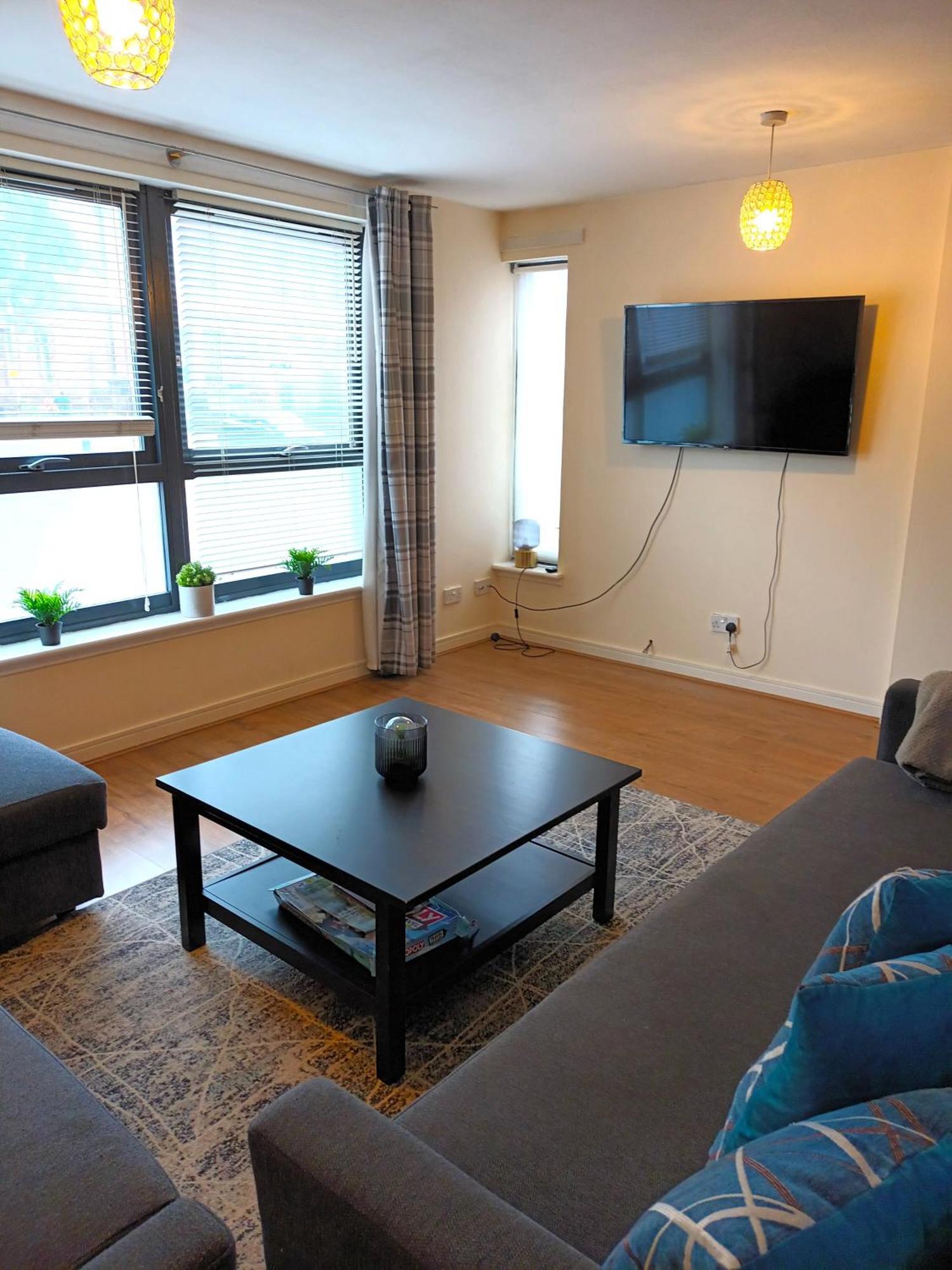 Fabulous 2 Bed Apt 10 Mins From City Centre Glasgow Esterno foto